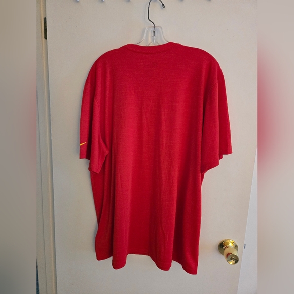 Men's Nike Red Kansas City Chiefs Exceed Performance T-Shirt Size XL - Picture 5 of 9